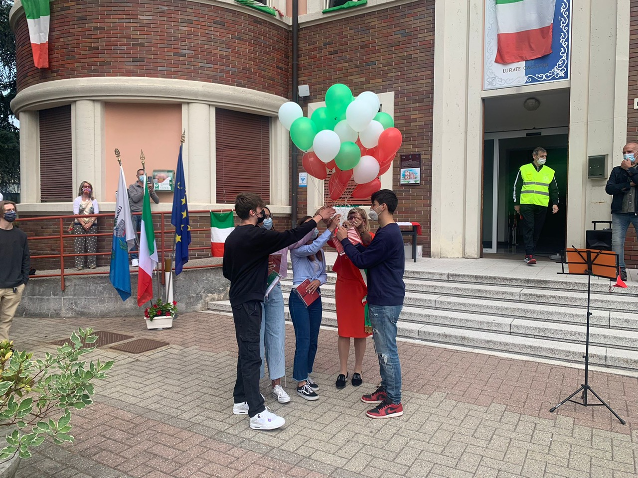 Festa della Repubblica con sindaci e volontari delle associazioni