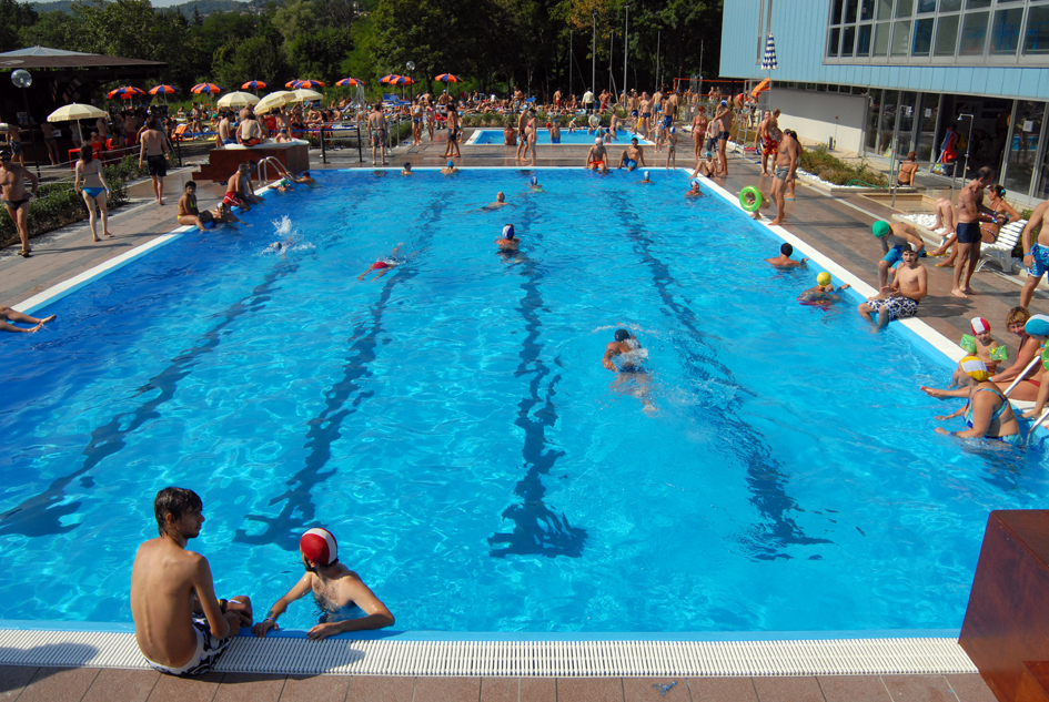 Riaprono gli impianti sportivi: si riparte al Centro Sportivo di Casate, di Sagnino e alla piscina Sinigaglia