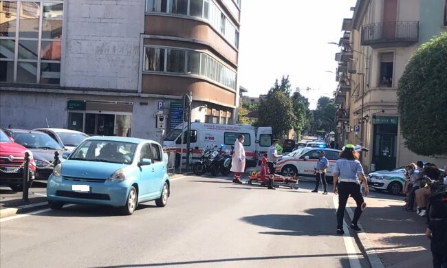 Pedone investito in via Cavour a Cantù