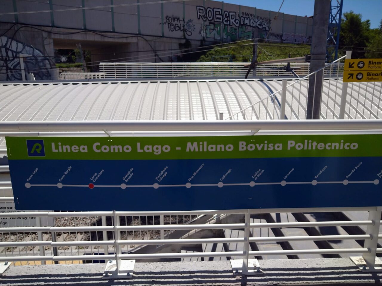 Stazione unica di Camerlata stroncata dal Pd: “Labirinto di cartelloni confusi e barriere architettoniche”
