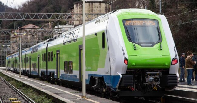 Furto di rame lungo la tratta Como-Milano, sospesa la circolazione