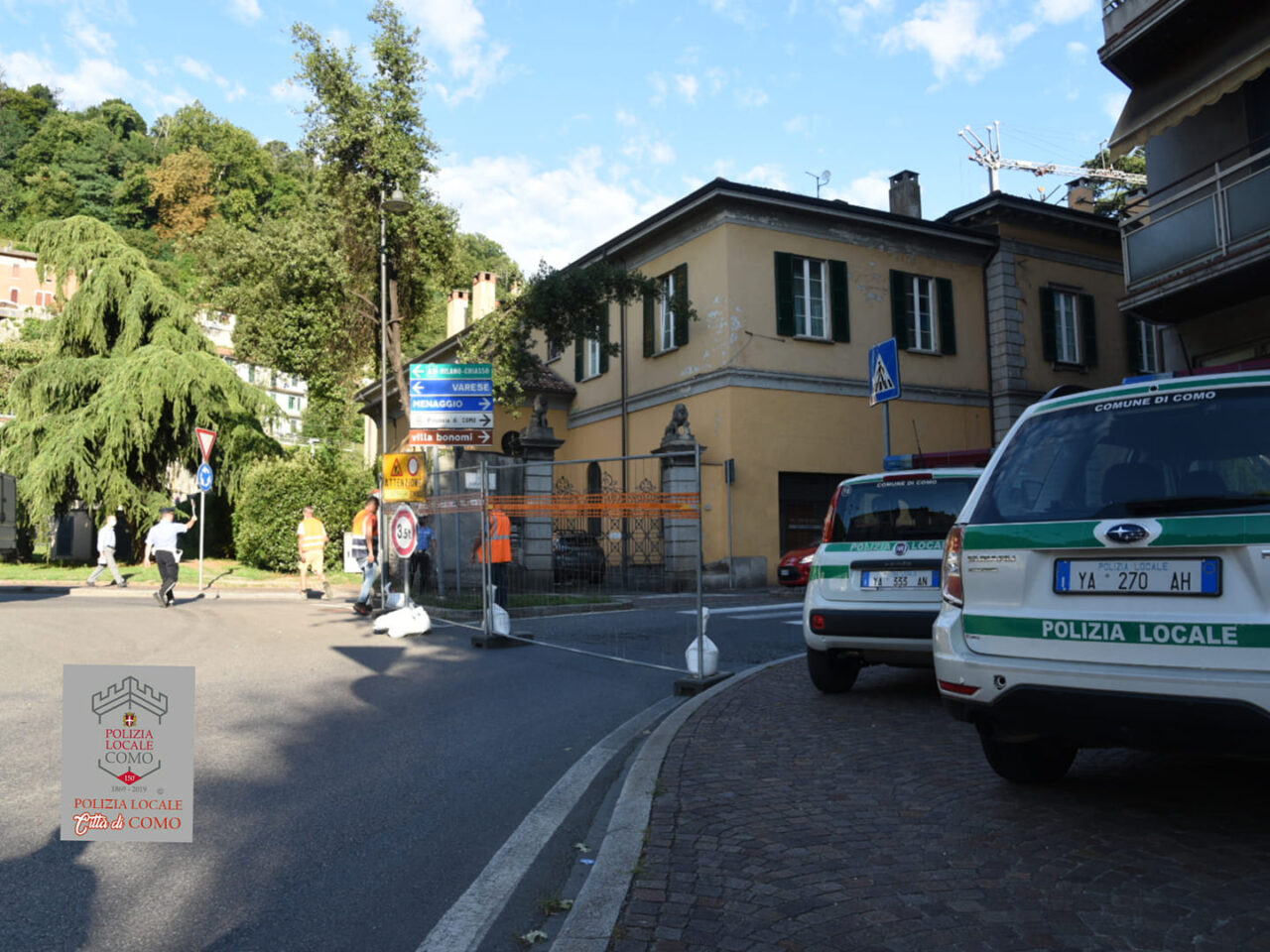La chiusura di via Borgovico blocca la città: sospeso il cantiere