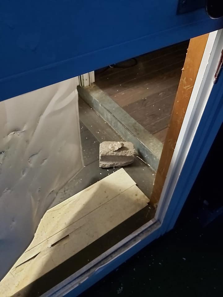 Vandali alla Pro loco di Albese, appello per trovare testimoni