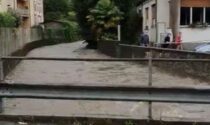 Maltempo nell'Olgiatese: torrente Lura in piena, chiuso il ponte Sant'Ambrogio. Esondazione a Uggiate