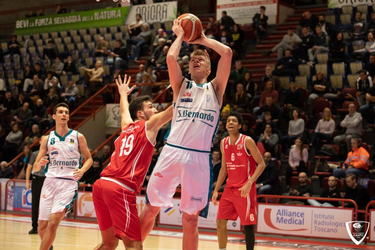 Pallacanestro Cantù il giovane Ilia Boev del Pgc firma per tre anni