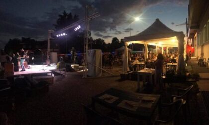 Turate, musica troppo alta, è polemica sul Festival