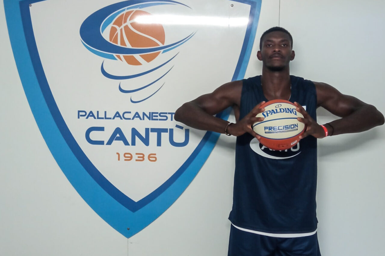 Pallacanestro Cantù aggregato alla prima squadra Chika Timothy Ndbuisi