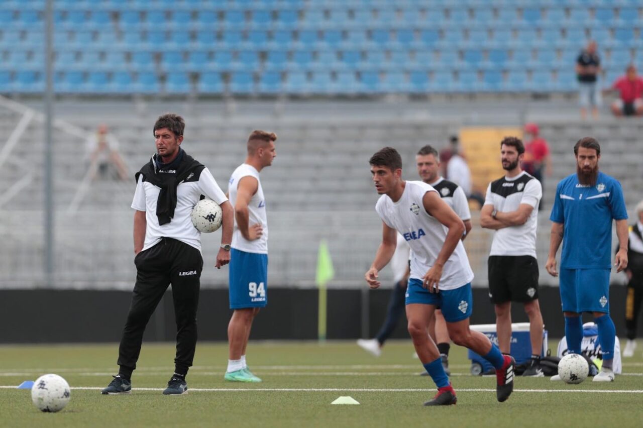 Como calcio sono stati assegnati i numeri di maglia a tutti i giocatori azzurri