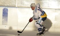Hockey Como il grande capitano biancoblù Filippo Ambrosoli dice addio al ghiaccio 