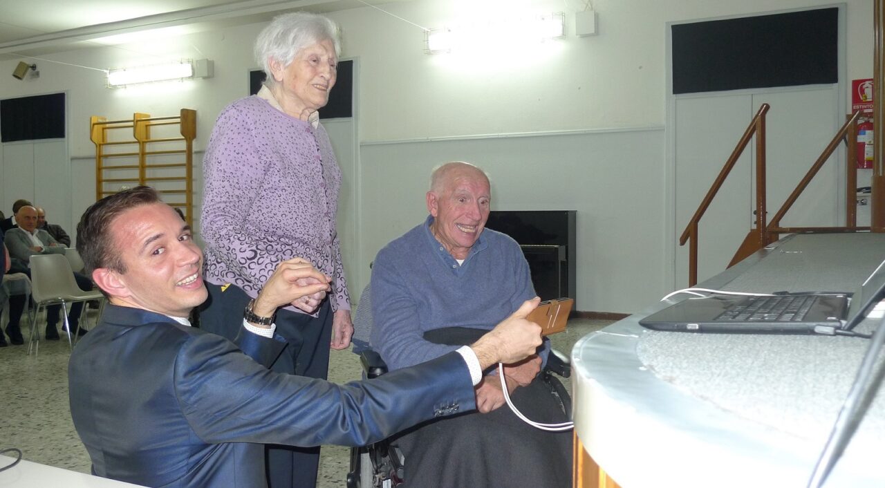 Associazione Amici di Monsignor Aristide Pirovano ricorda l’ex presidente a due anni dalla scomparsa