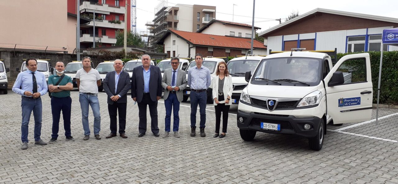 La Provincia rinnova il parco mezzi: consegnati 17 mezzi a emissioni ridotte