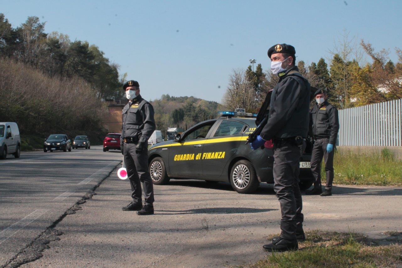 Scoperti 7 lavoratori in nero: sanzionati un agriturismo di Sorico, un locale di Villa Guardia e una pizzeria di Oltrona