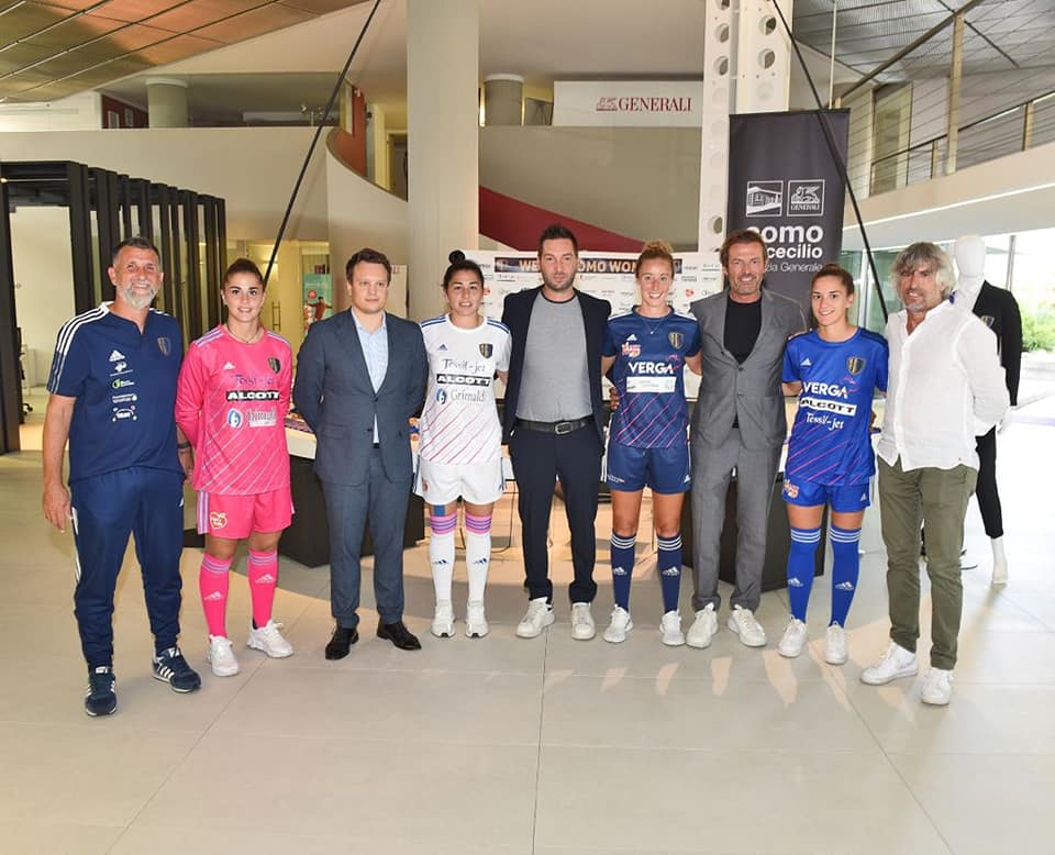 Como Women svelate le nuove divise della squadra lariana di serie B femminile 