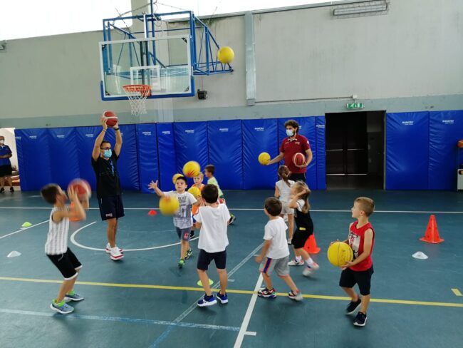 Basket giovanile minibasket Erba