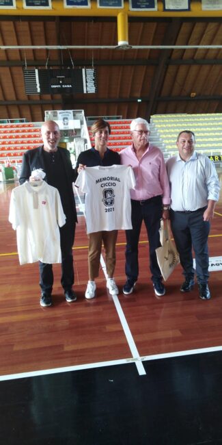 pallacanestro lariana Memorila Ciccio staff comense