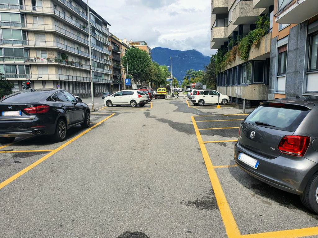Parcheggi residenti a Como: entro il 1° ottobre è possibile presentare domanda