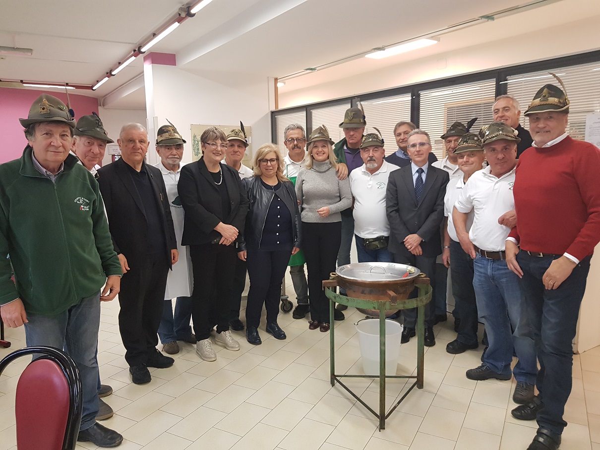 Festa della associazioni a Erba: premi ad atleti, associazioni e studenti