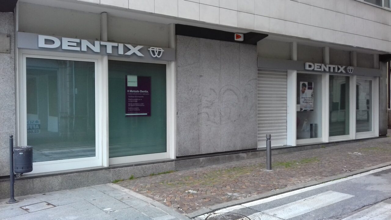 Maxi multa per Dentix