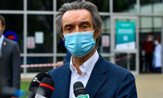Fontana: “Quarto mese consecutivo in zona bianca, i vaccini ci stanno riportando alla libertà”
