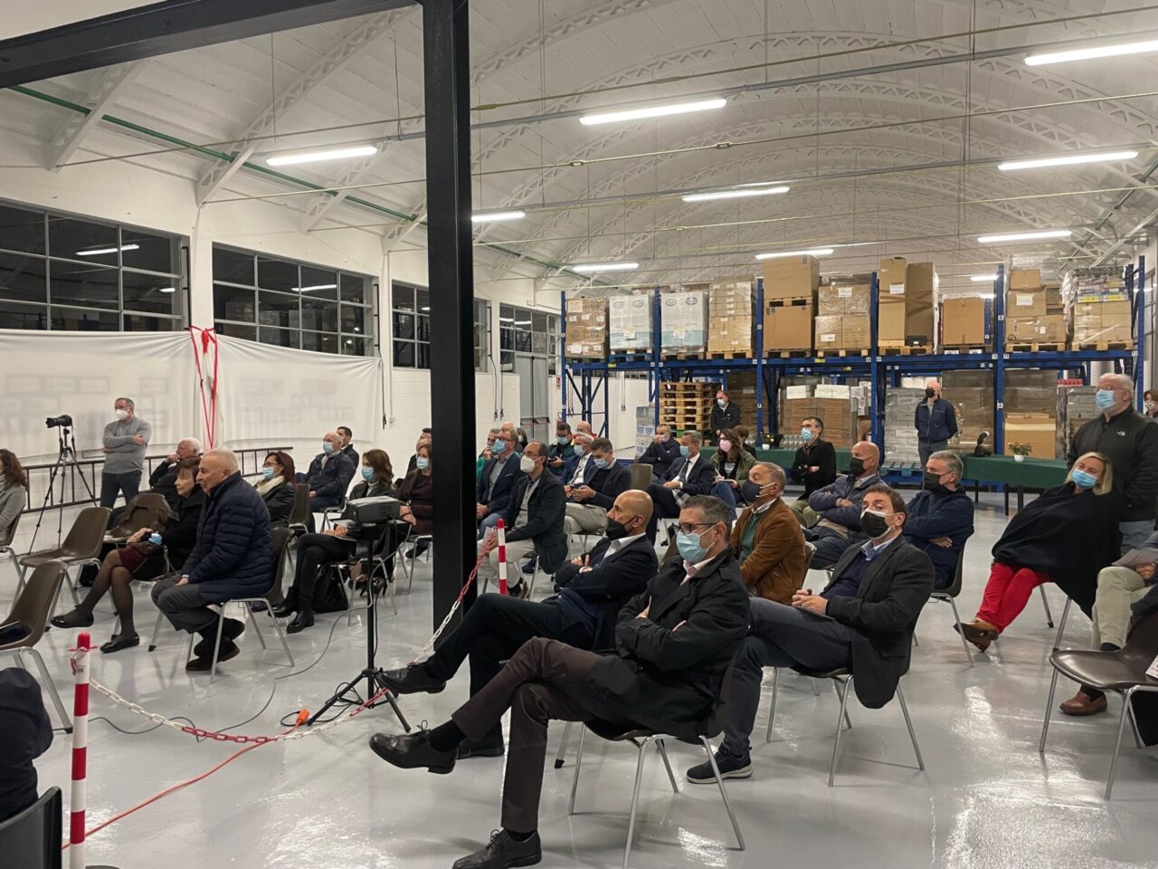 Banco di Solidarietà, inaugurata la nuova sede canturina. Bianchi: “Qui oggi grazie a tante imprese”