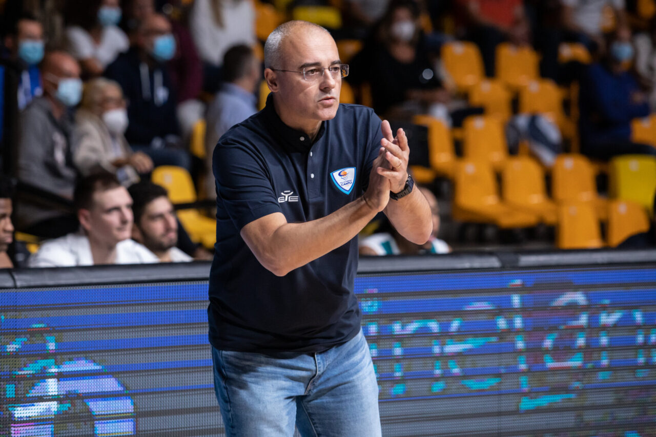Pallacanestro Cantù coach Sodini: “Non sono completamente soddisfatto”