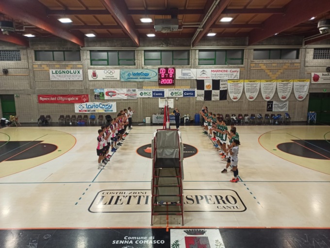 Il Pool Libertas di Cantù perde pesantemente con lo Yaka Volley di Malnate
