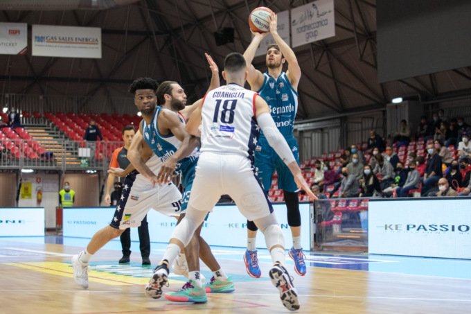 Pallacanestro Cantù Stefanelli dimesso dall’ospedale