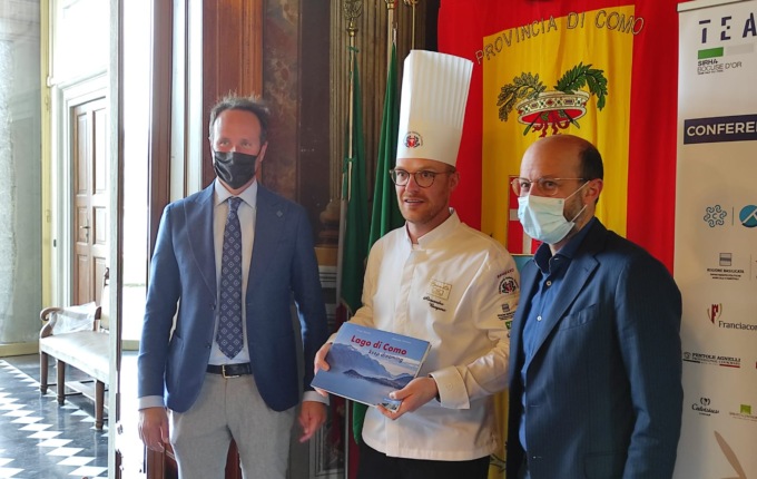 Bocuse d’Or, l’Italia per la prima volta nella top ten con lo chef comasco Alessandro Bergamo: “Ho esaudito un desiderio che tenevo nel cassetto da una vita”
