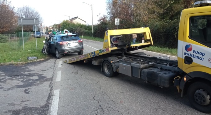 Malore alla guida a Figino Serenza, non ce l’ha fatta l’automobilista