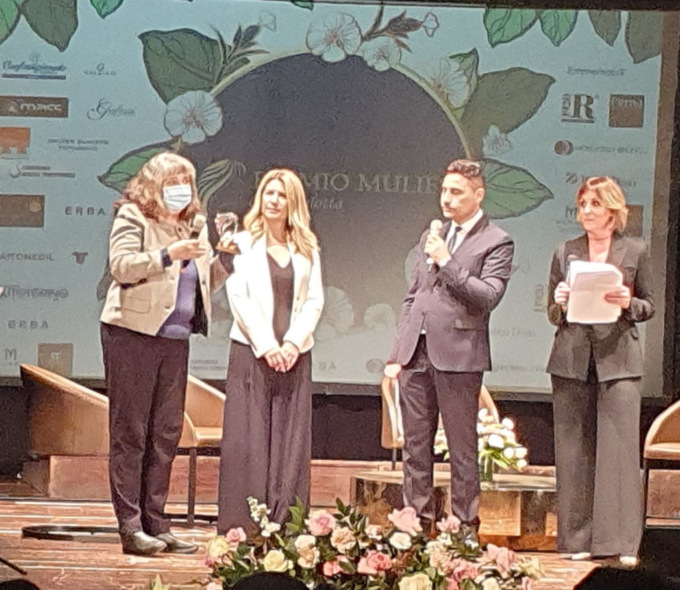 Premio Mulier 2021 premiata la vice presidente della cooperativa In Cammino