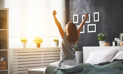 Come svegliarsi presto al mattino: 10 consigli