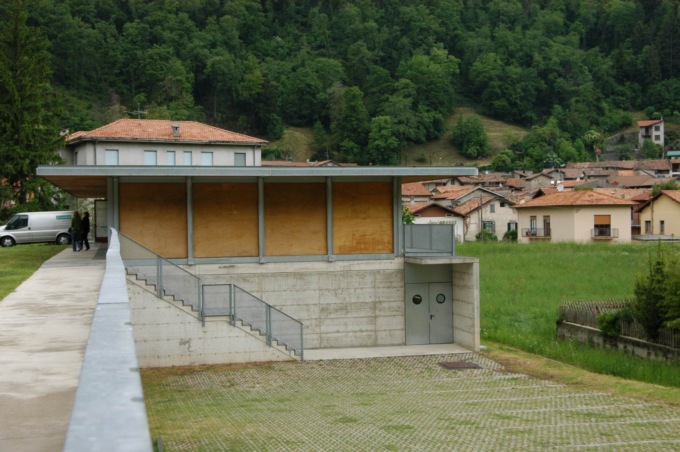 Centro sportivo di Valbrona, la gestrice: “Irregolarità strutturali non sanate dal Comune, costretta a lasciare”