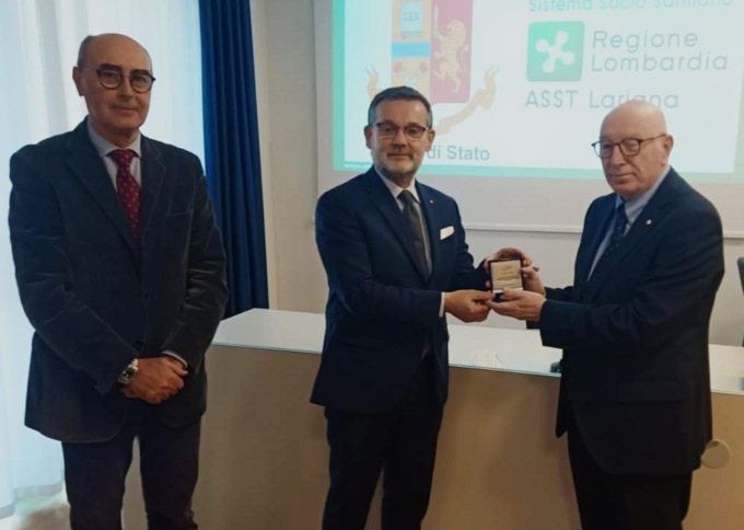 La Polizia di Stato consegna due medaglie ad Asst Lariana