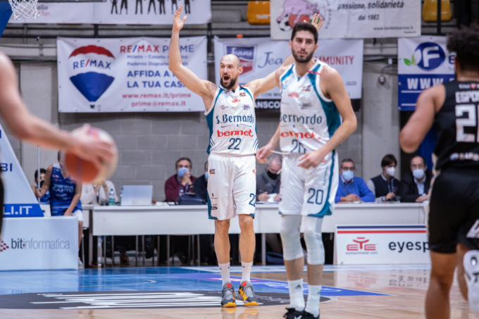 Pallacanestro Cantù e Marco Cusin insieme fino alla fine della stagione