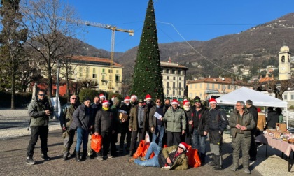 I pescatori del Lago di Como donano pesce e 1000 euro a Sociolario