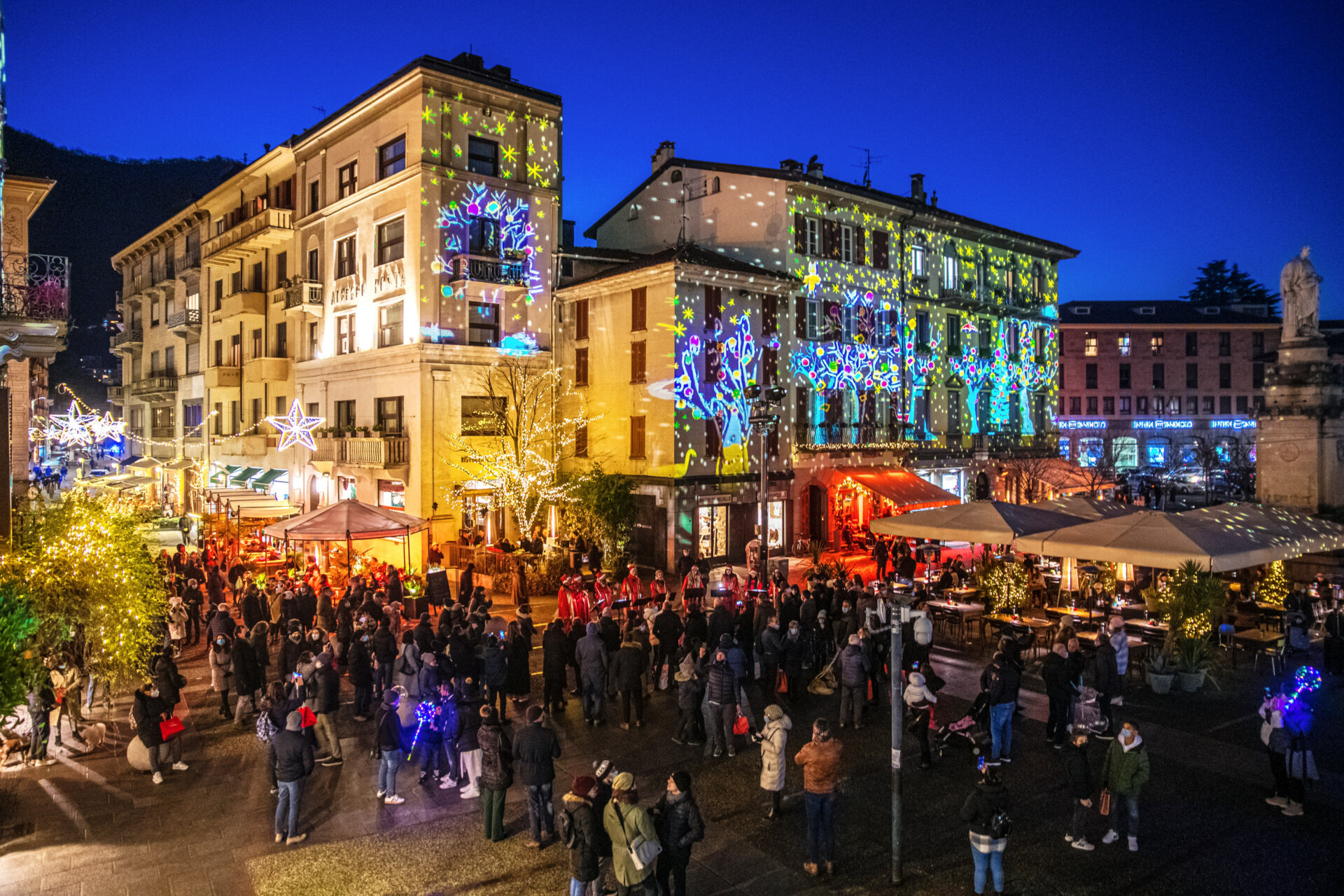 piazza volta città dei balocchi