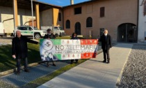 "No alle mafie", la Giunta di Appiano in piazza  contro la ’Ndrangheta
