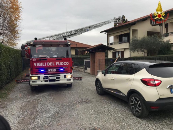 Incendio canna fumaria a Cabiate