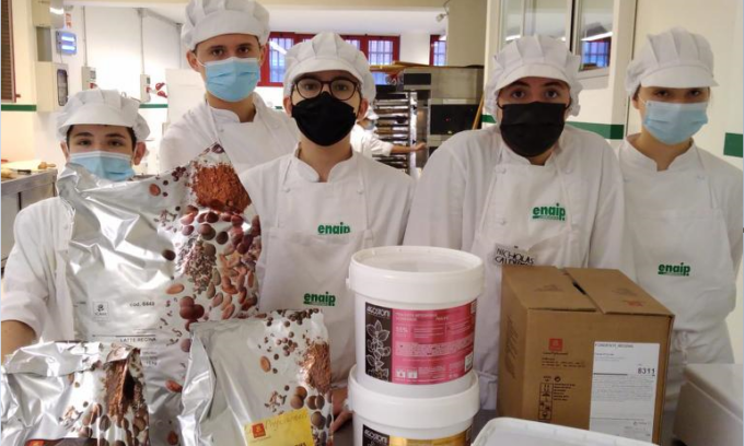 Icam sigla un accordo con Enaip Lecco per insegnare ai ragazzi il mestiere del cioccolatiere