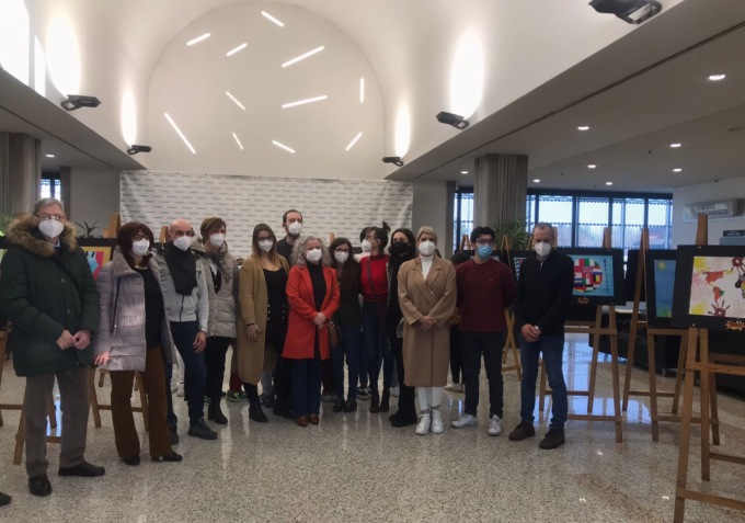 In mostra al Centro commerciale Mirabello i quadri del gruppo Sbam