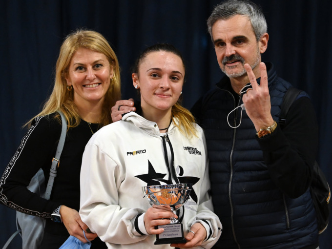 Comense Scherma la nerostellata Carlotta Ferrari d’argento in Coppa del Mondo under20