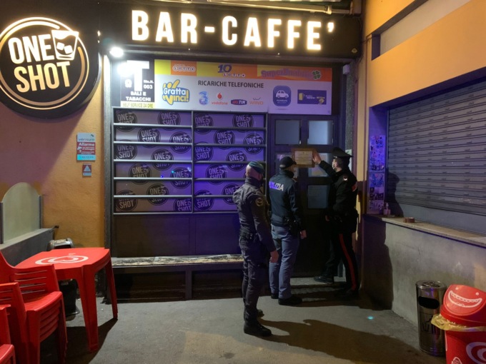 Chiusi i “presidi della ‘ndrangheta”: licenza sospesa al One Shot di Cadorago, revocata al Liam Cafè di Cirimido