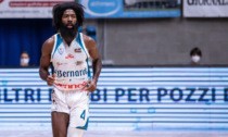 Pallacanestro Cantù, l'atleta no vax Robert Johnson via dall'Italia: "Costretto a lasciare il mio lavoro perché ho preso una decisione che ritengo la migliore per me"