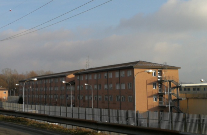 Aggressioni alla Polizia penitenziaria al Bassone. Cisl: “Chiediamo il trasferimento dei detenuti coinvolti”