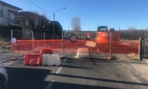 Strada chiusa, iniziati i lavori per il rifacimento del collettore fognario