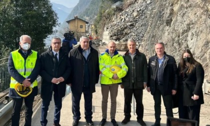 Il viceministro alle Infrastrutture in visita al cantiere della Variante di Tremezzina