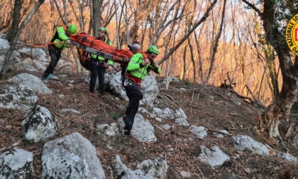 Escursionista si frattura la caviglia a Terz’alpe: recuperata dal Soccorso Alpino