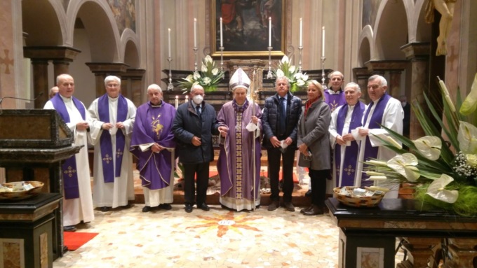 Ronago festeggia padre Ambrosoli: “Siamo qui a ricordare un grande uomo”