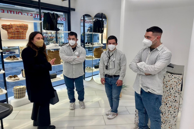 L’assessore Locatelli in visita a Como tra le realtà che operano nel sociale