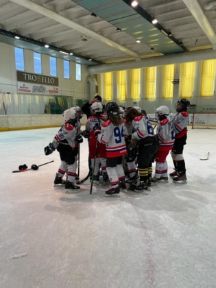 Hockey como U11 terzi ad Aosta